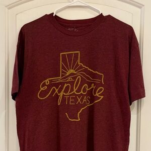 Tumbleweed TexStyles Explore Texas t-shirt in maroon, size large